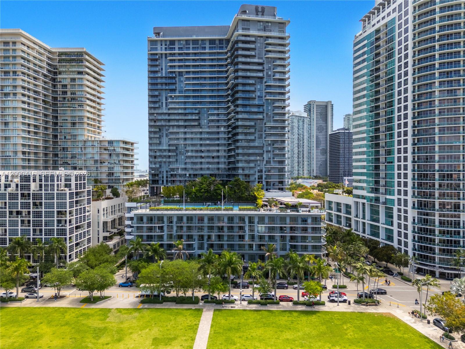 121 NE 34th St #2602, Miami FL 33137