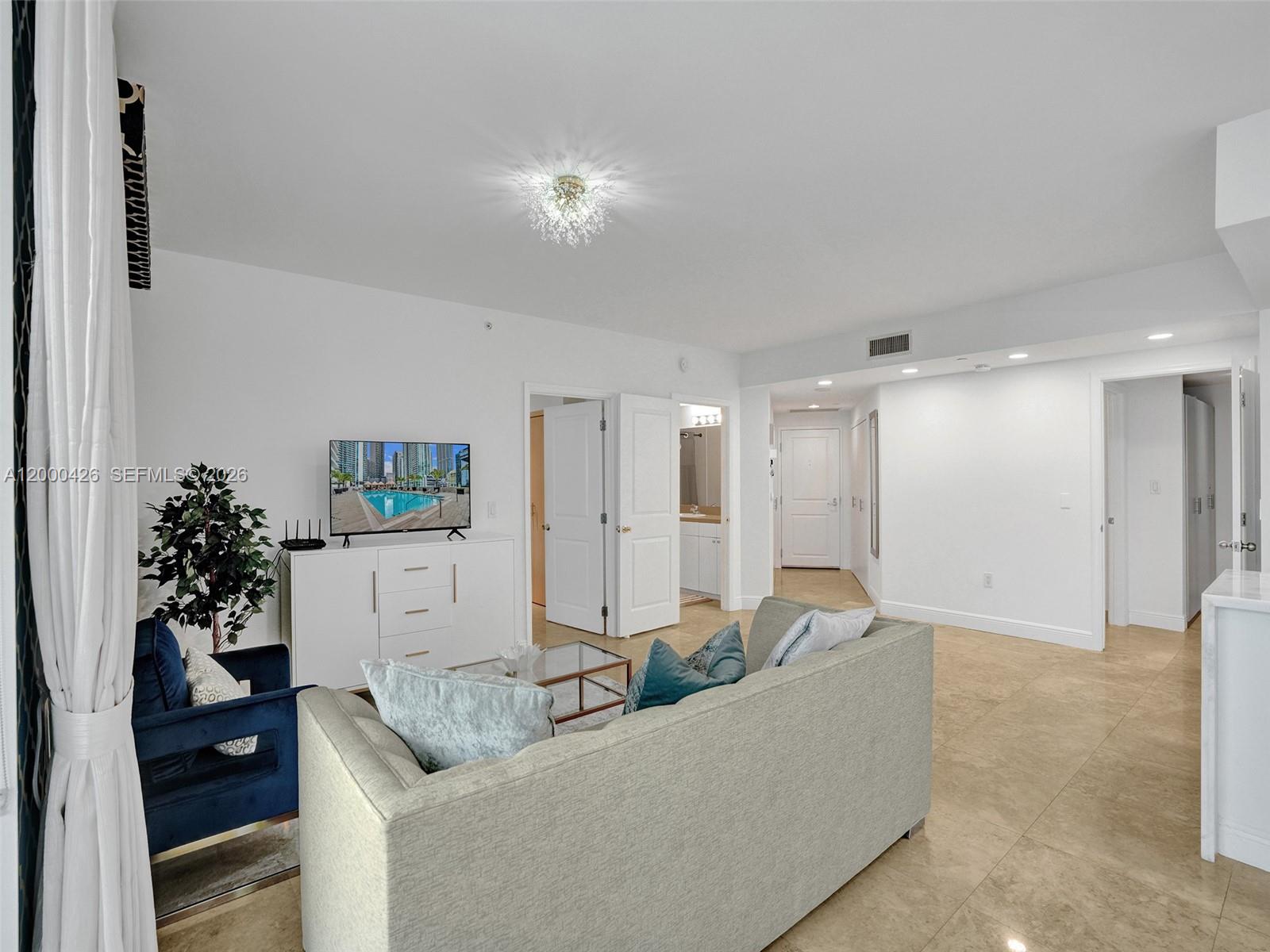 1250 S Miami Ave #1201, Miami FL 33130