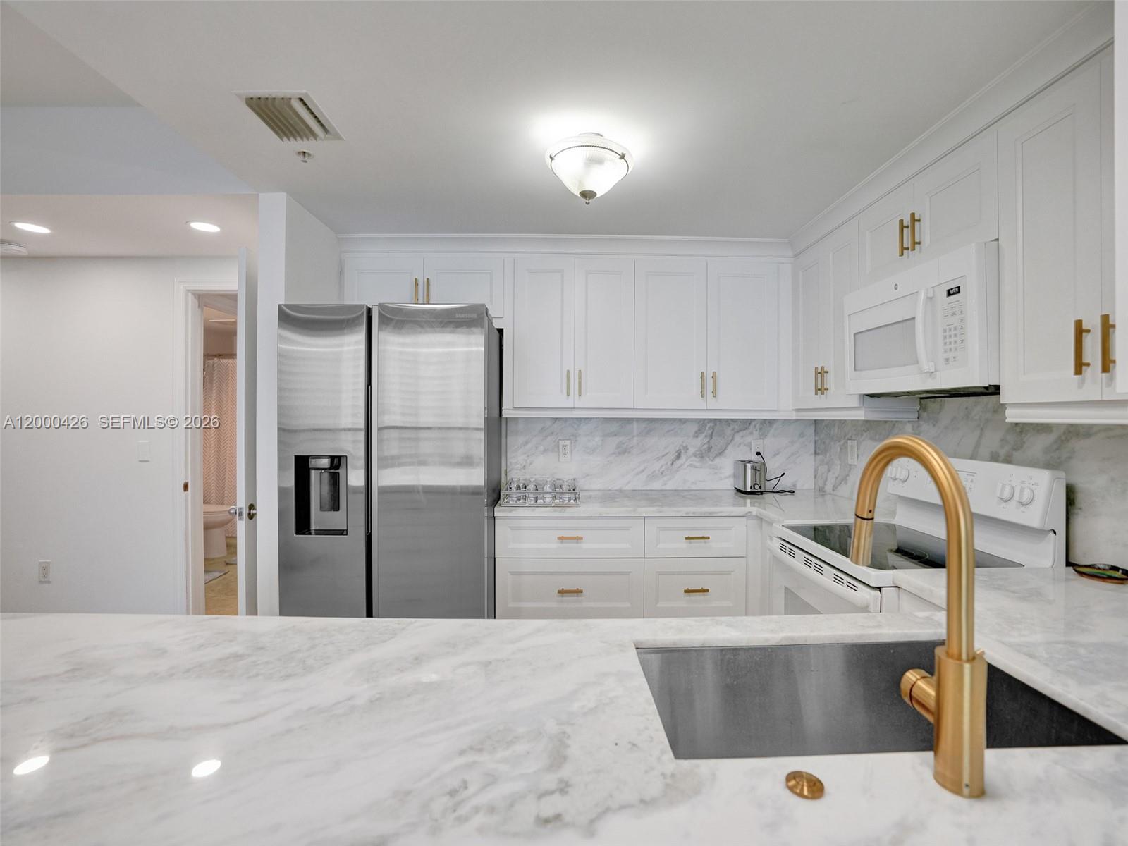 1250 S Miami Ave #1201, Miami FL 33130