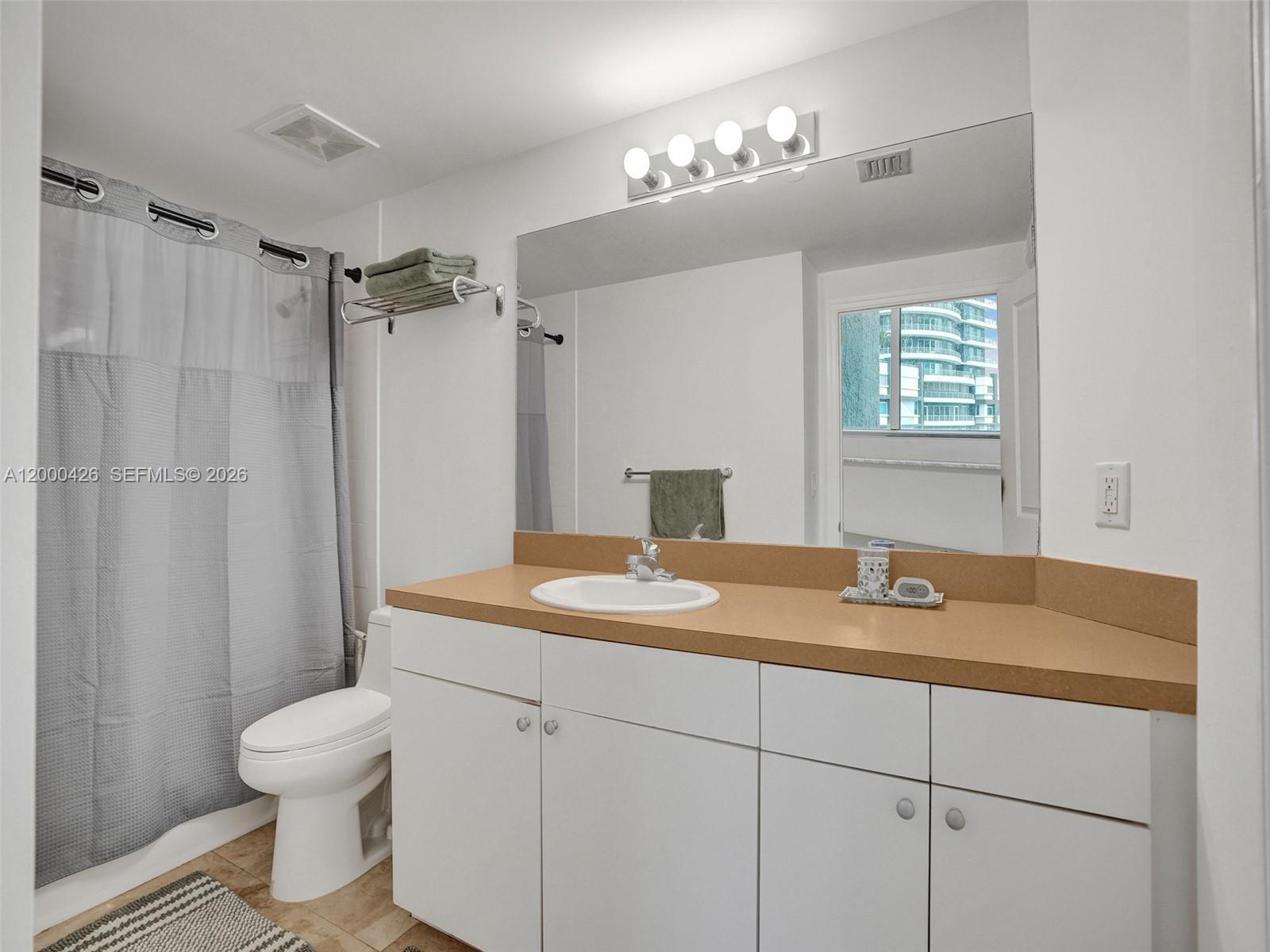 1250 S Miami Ave #1201, Miami FL 33130