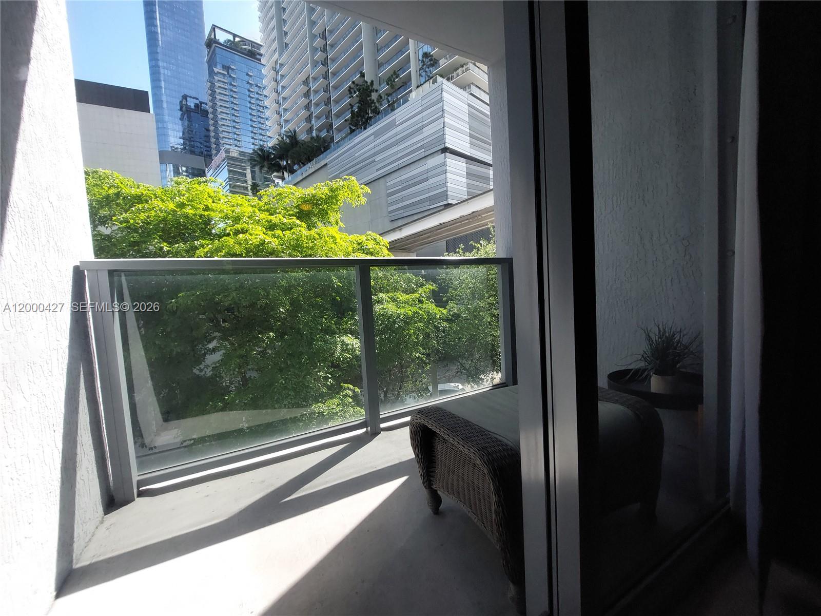 31 SE 6th St #403, Miami FL 33131
