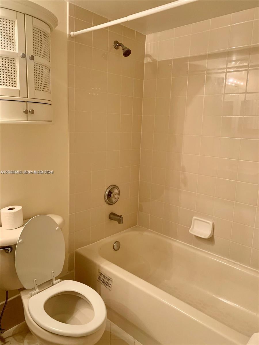529 E Sheridan St #1021, Dania Beach FL 33004