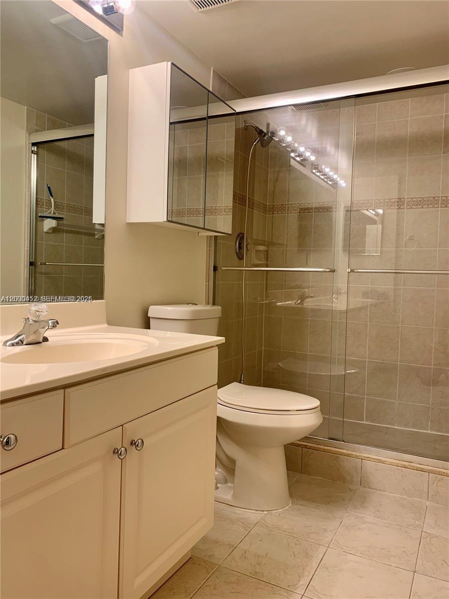 529 E Sheridan St #1021, Dania Beach FL 33004