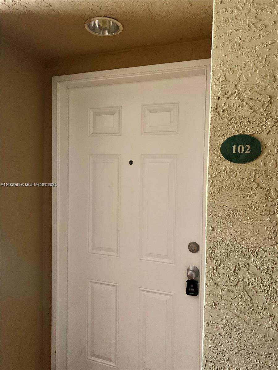 529 E Sheridan St #1021, Dania Beach FL 33004