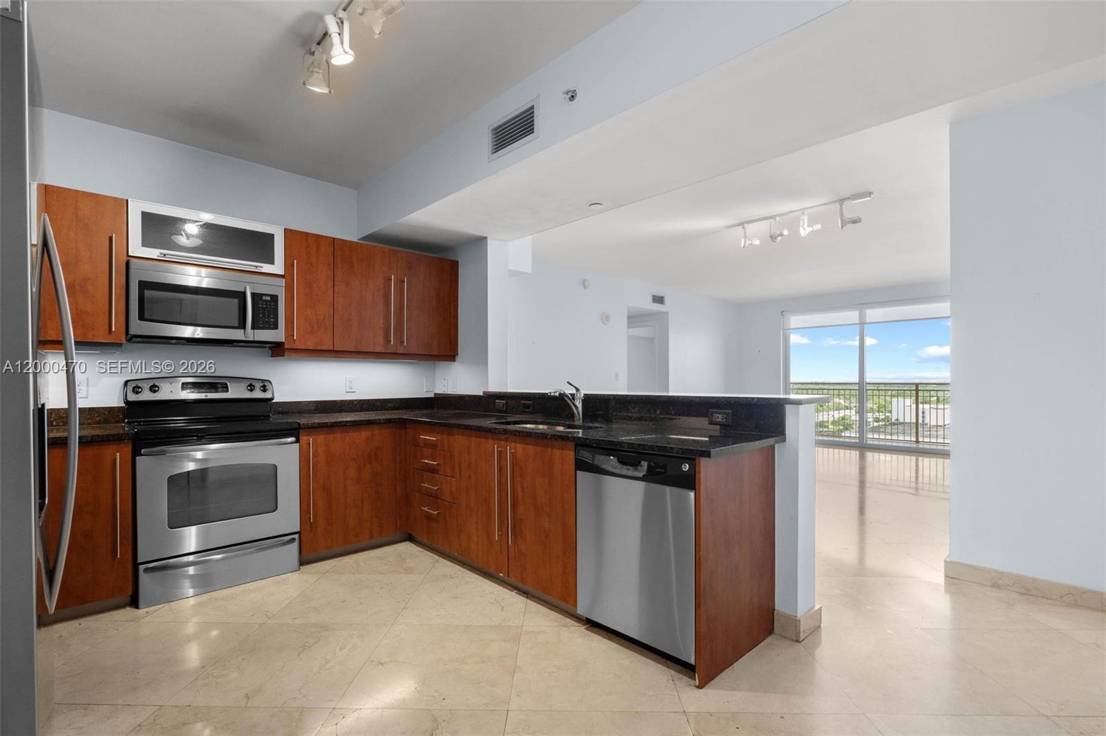 7350 SW 89th St #1707S, Miami FL 33156