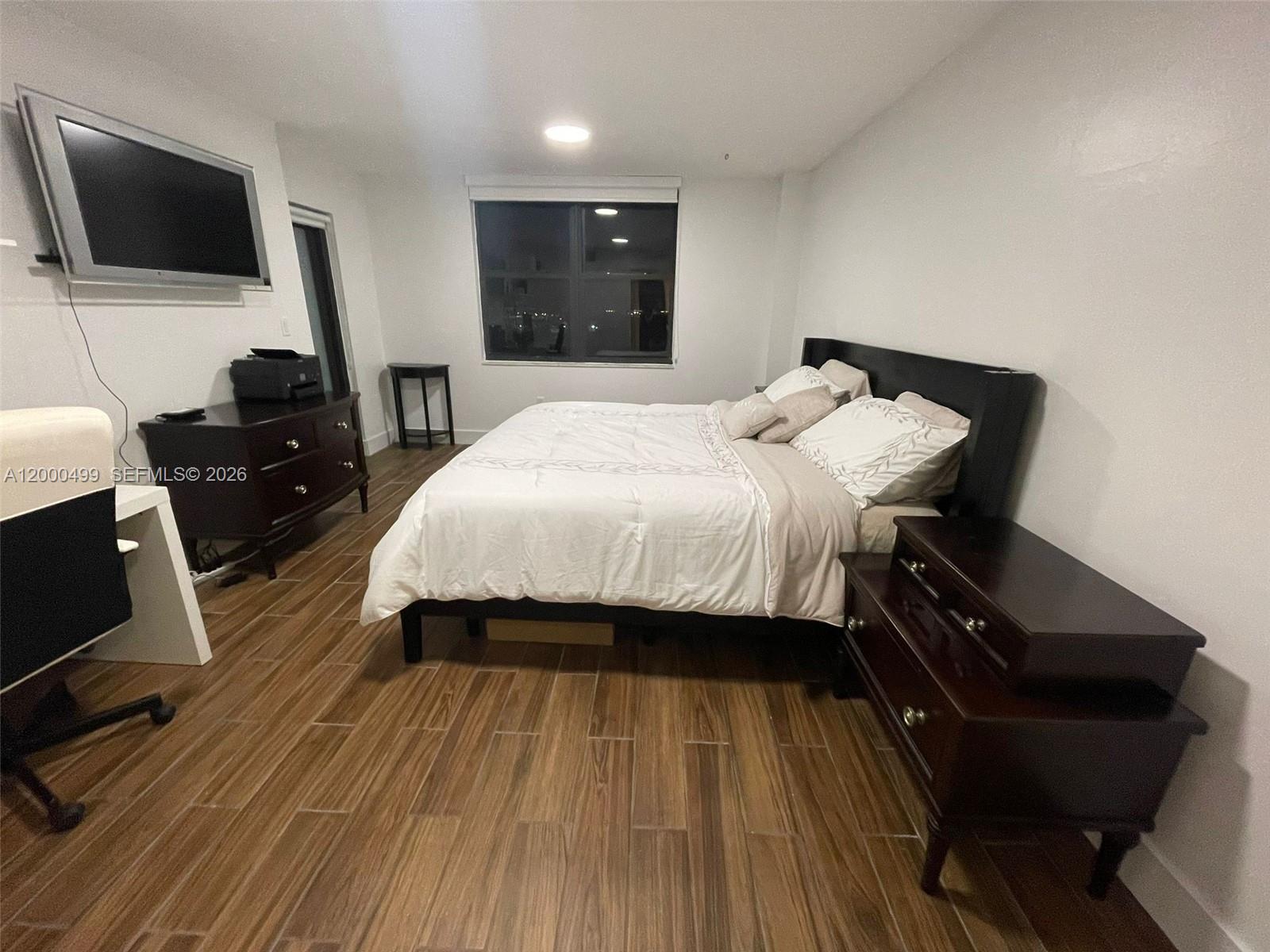 2333 Brickell Ave #PH210, Miami FL 33129
