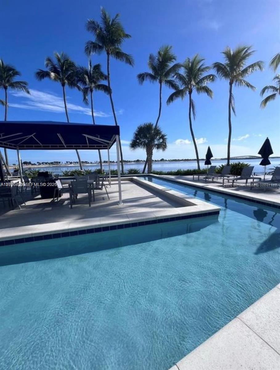 2333 Brickell Ave #PH210, Miami FL 33129