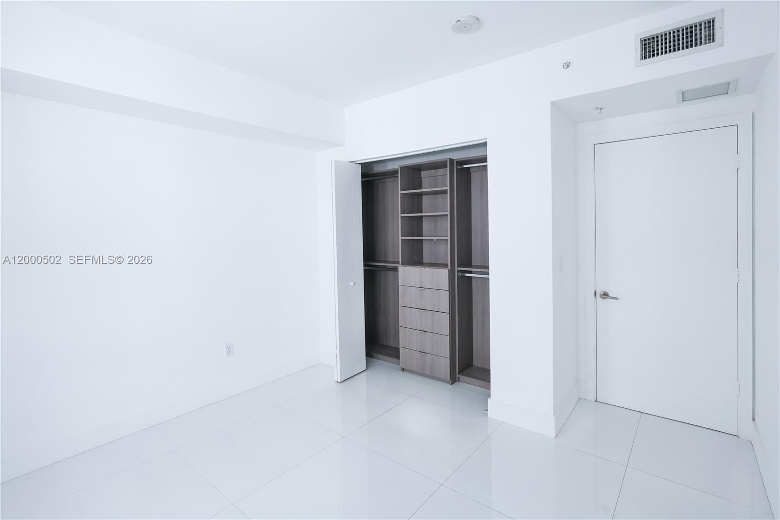 1010 SW 2nd Ave #606, Miami FL 33130