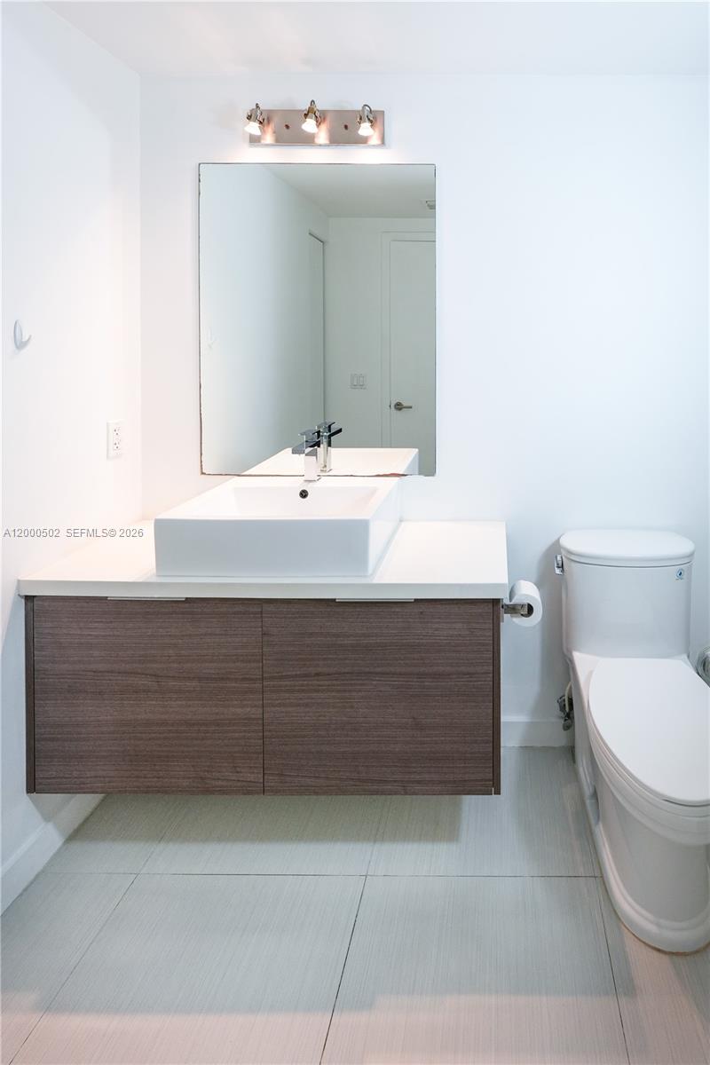 1010 SW 2nd Ave #606, Miami FL 33130