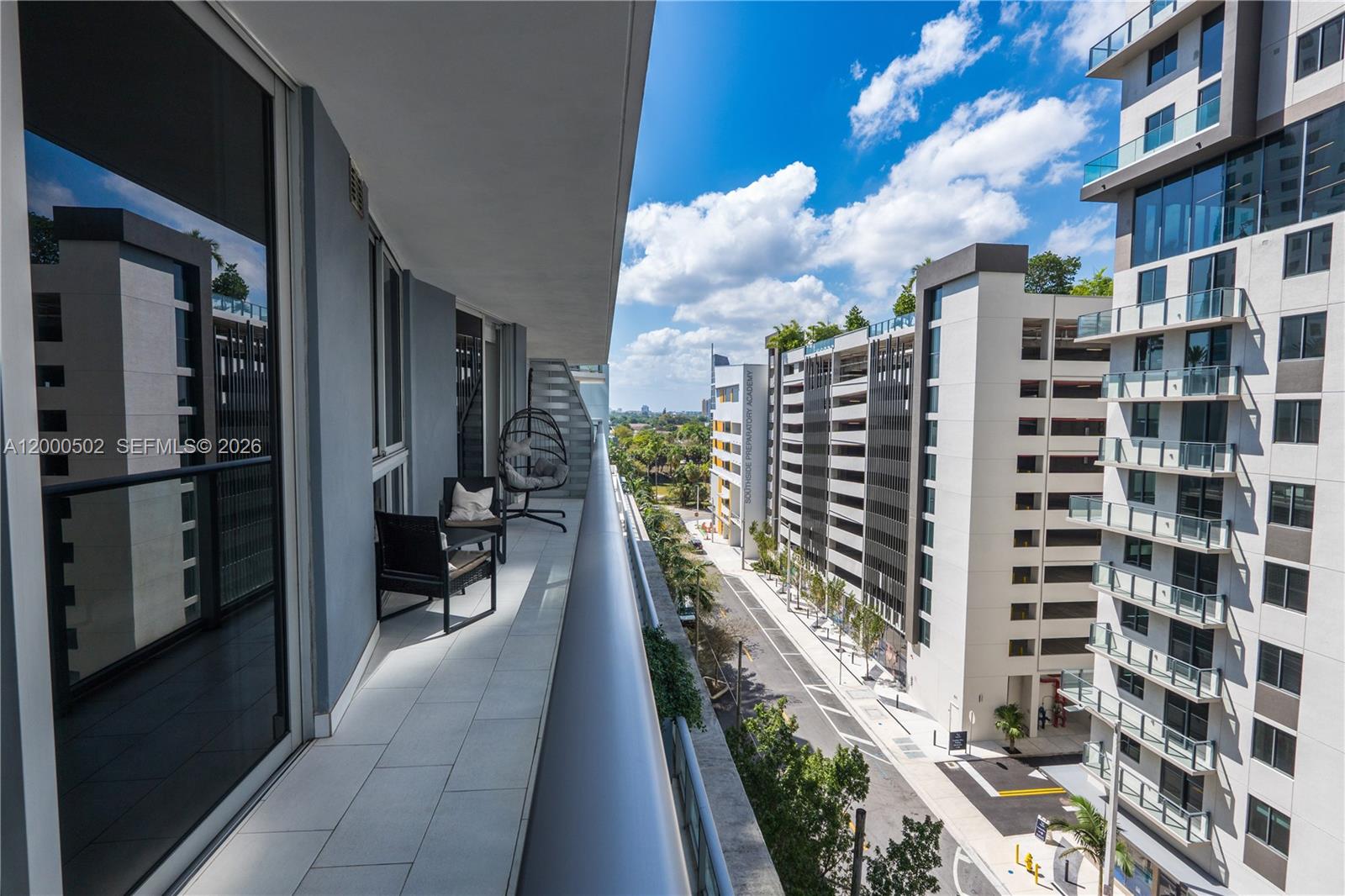 1010 SW 2nd Ave #606, Miami FL 33130