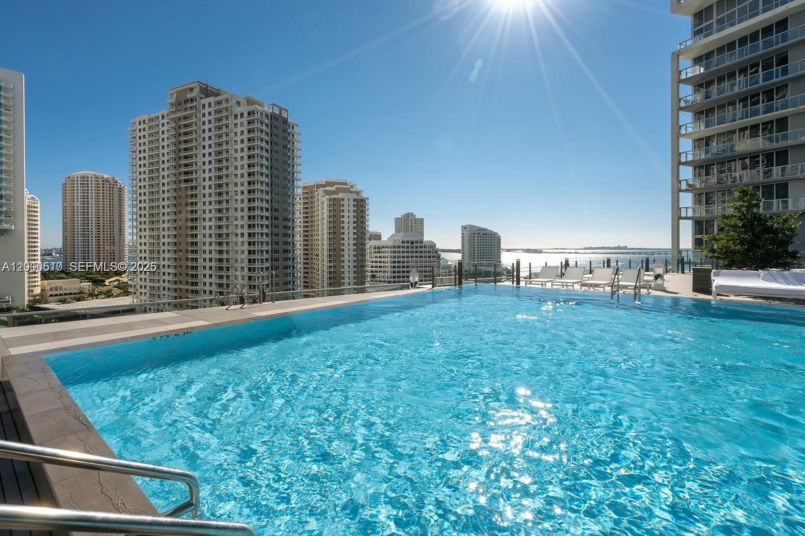 465 Brickell Ave #4604, Miami FL 33131