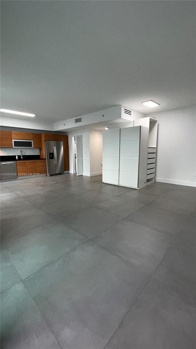 244 Biscayne Blvd #2907, Miami FL 33132