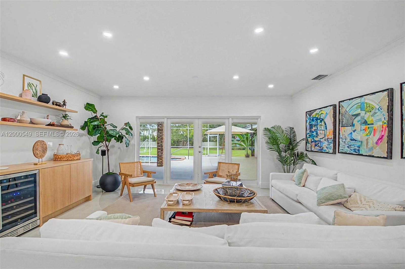 7230 SW 104th St, Pinecrest FL 33156
