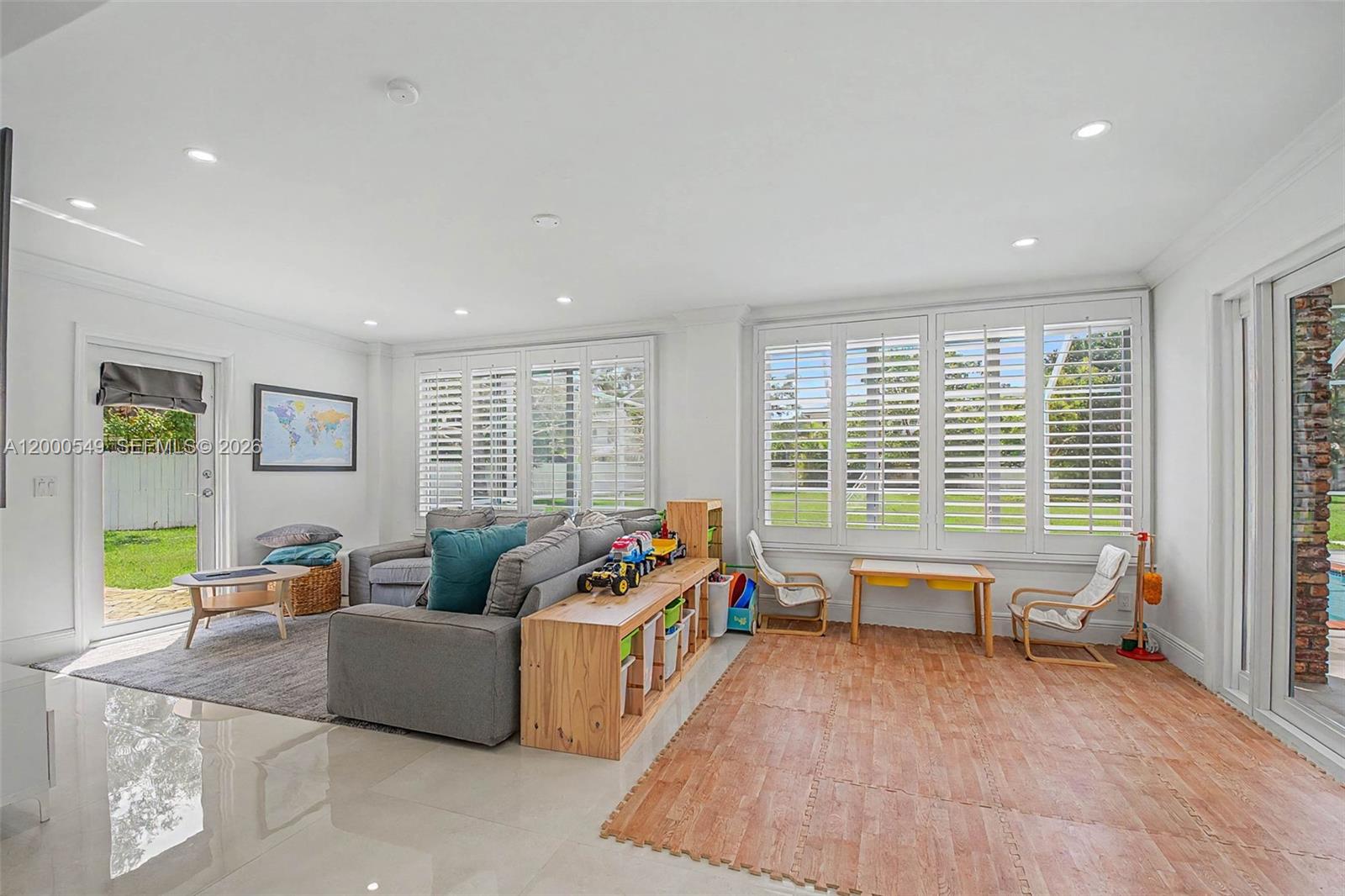 7230 SW 104th St, Pinecrest FL 33156