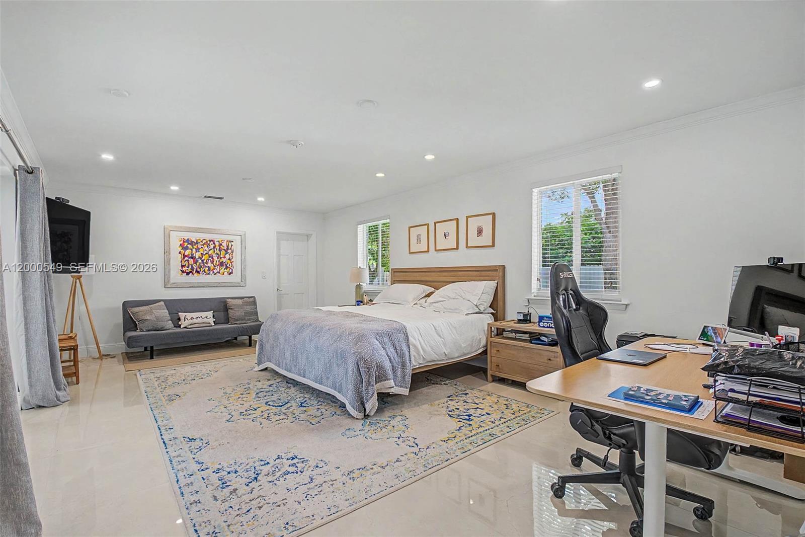 7230 SW 104th St, Pinecrest FL 33156