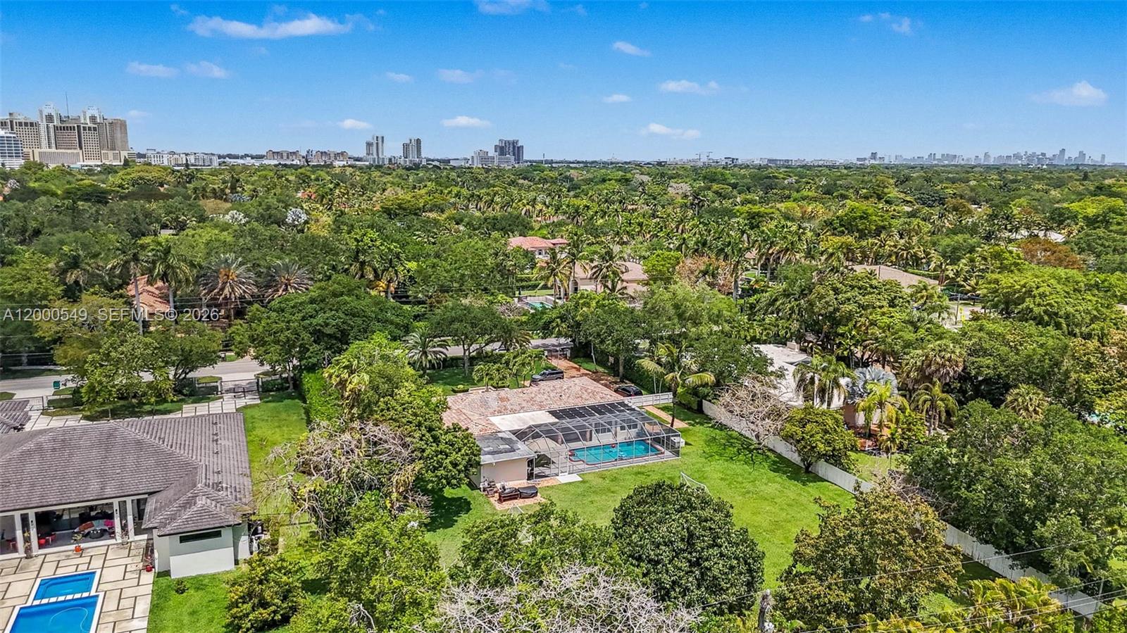 7230 SW 104th St, Pinecrest FL 33156