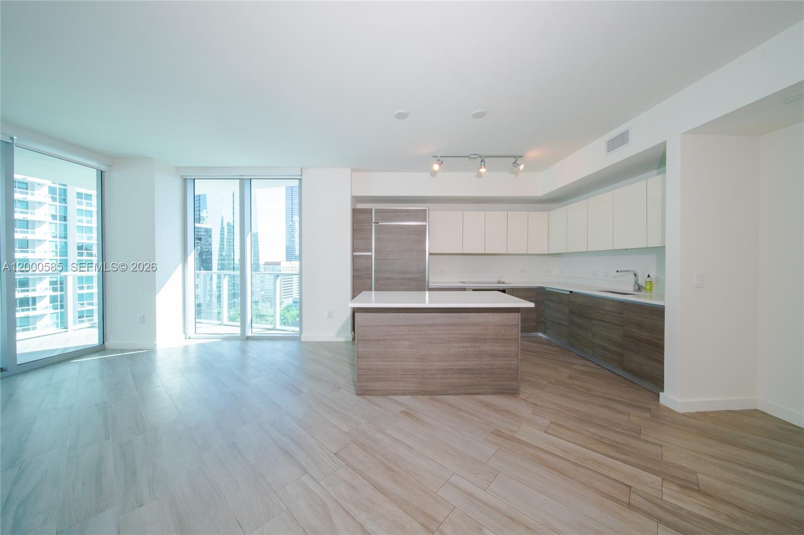 1100 S Miami Ave #1701, Miami FL 33130