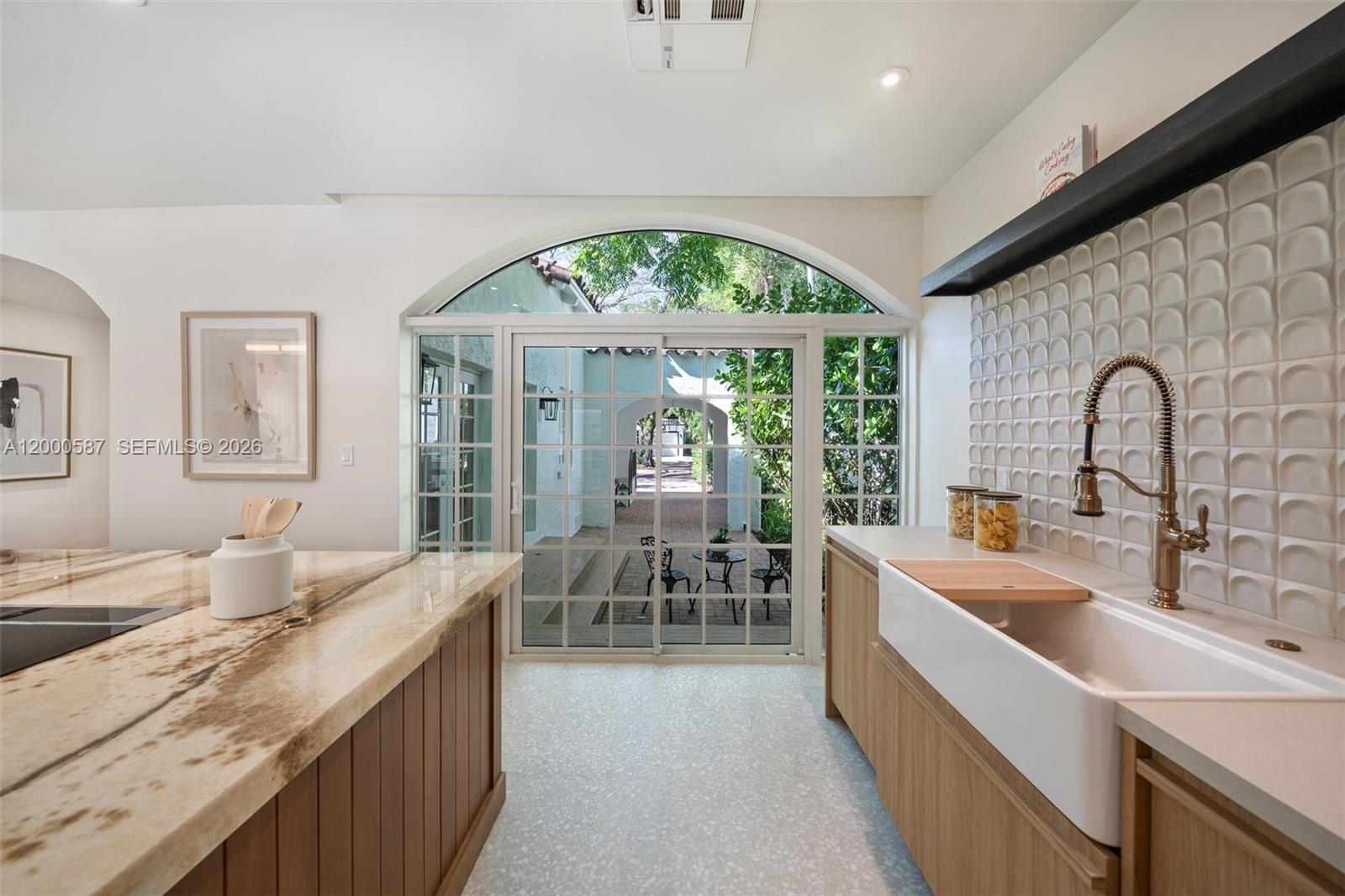 909 Roderigo Ave, Coral Gables FL 33134