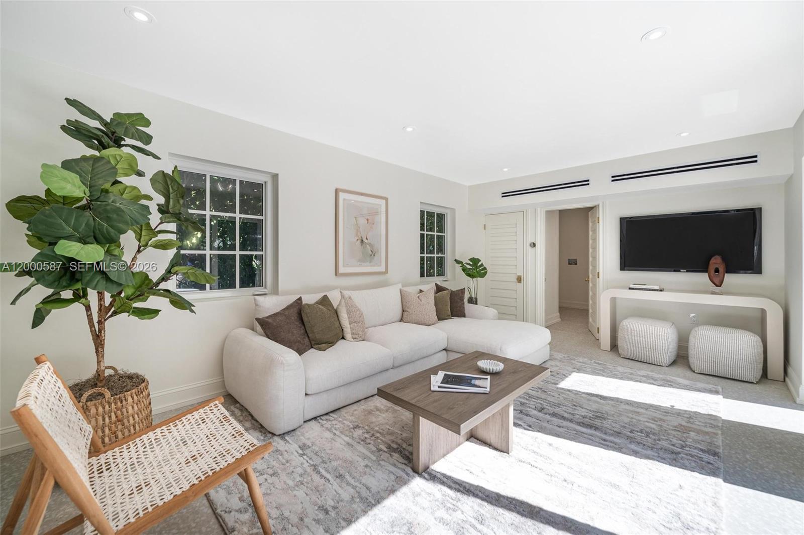 909 Roderigo Ave, Coral Gables FL 33134