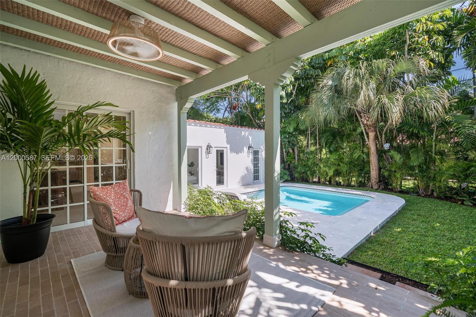 909 Roderigo Ave, Coral Gables FL 33134