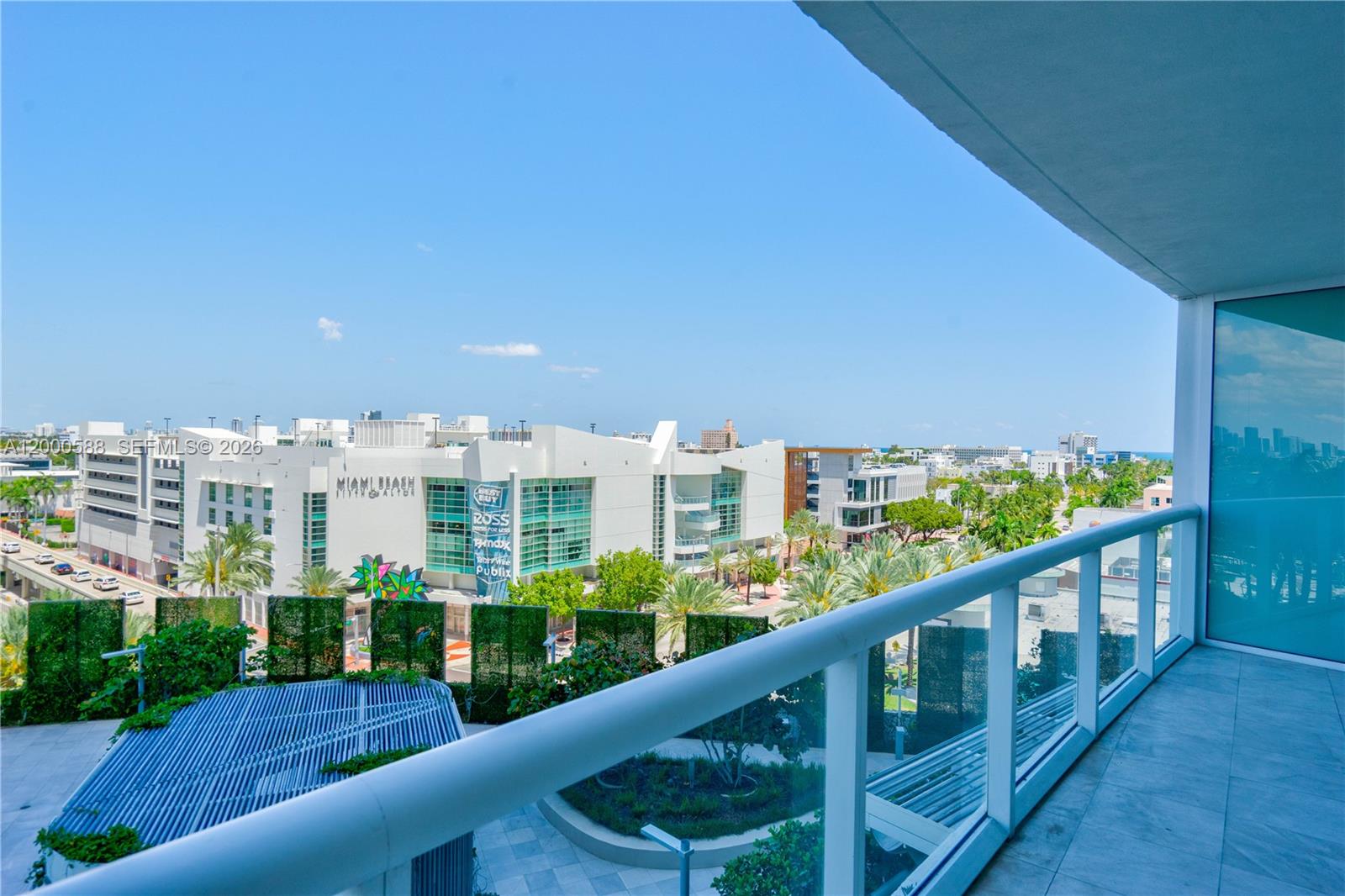 450 Alton Rd #806, Miami Beach FL 33139