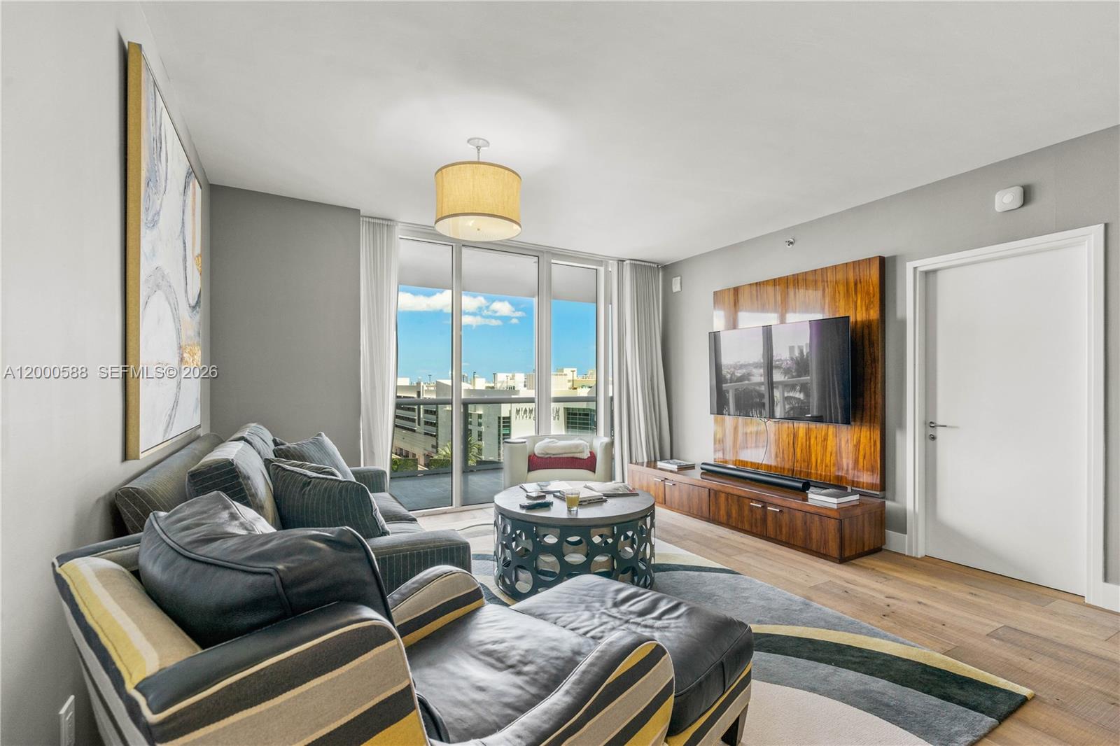 450 Alton Rd #806, Miami Beach FL 33139