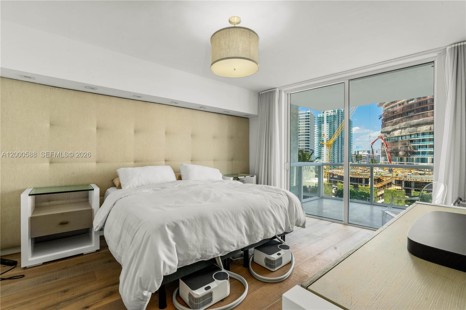 450 Alton Rd #806, Miami Beach FL 33139