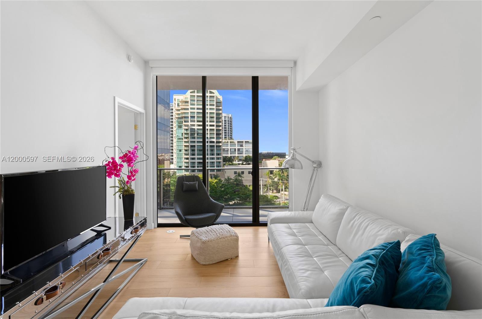 2678 Tigertail Ave #615, Miami FL 33133