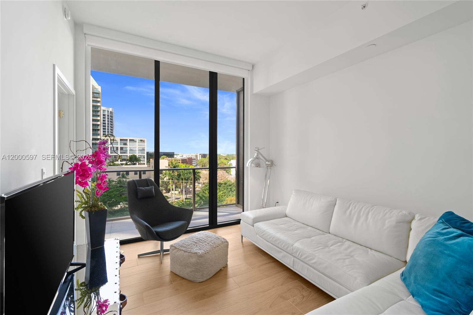 2678 Tigertail Ave #615, Miami FL 33133