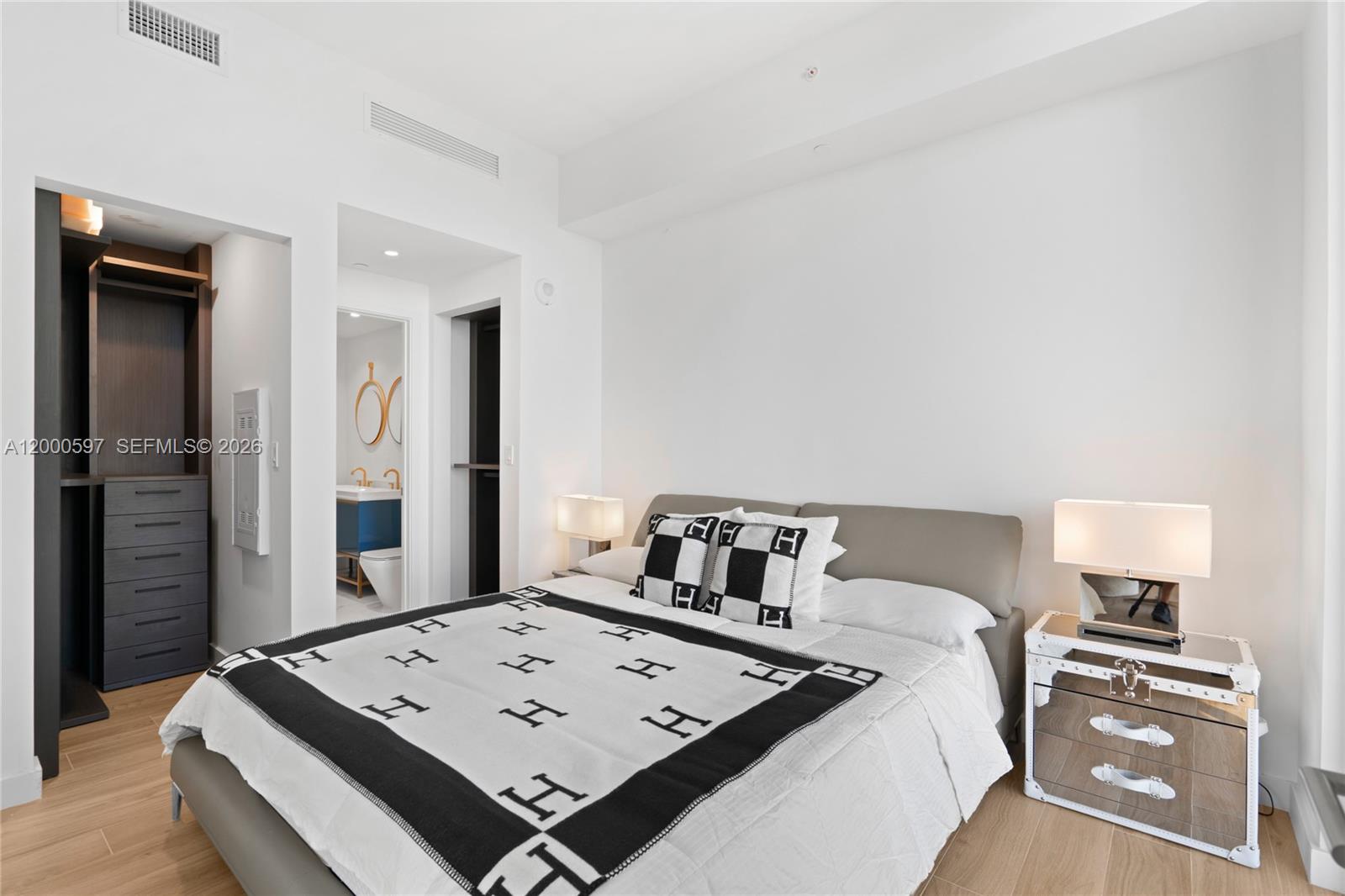 2678 Tigertail Ave #615, Miami FL 33133