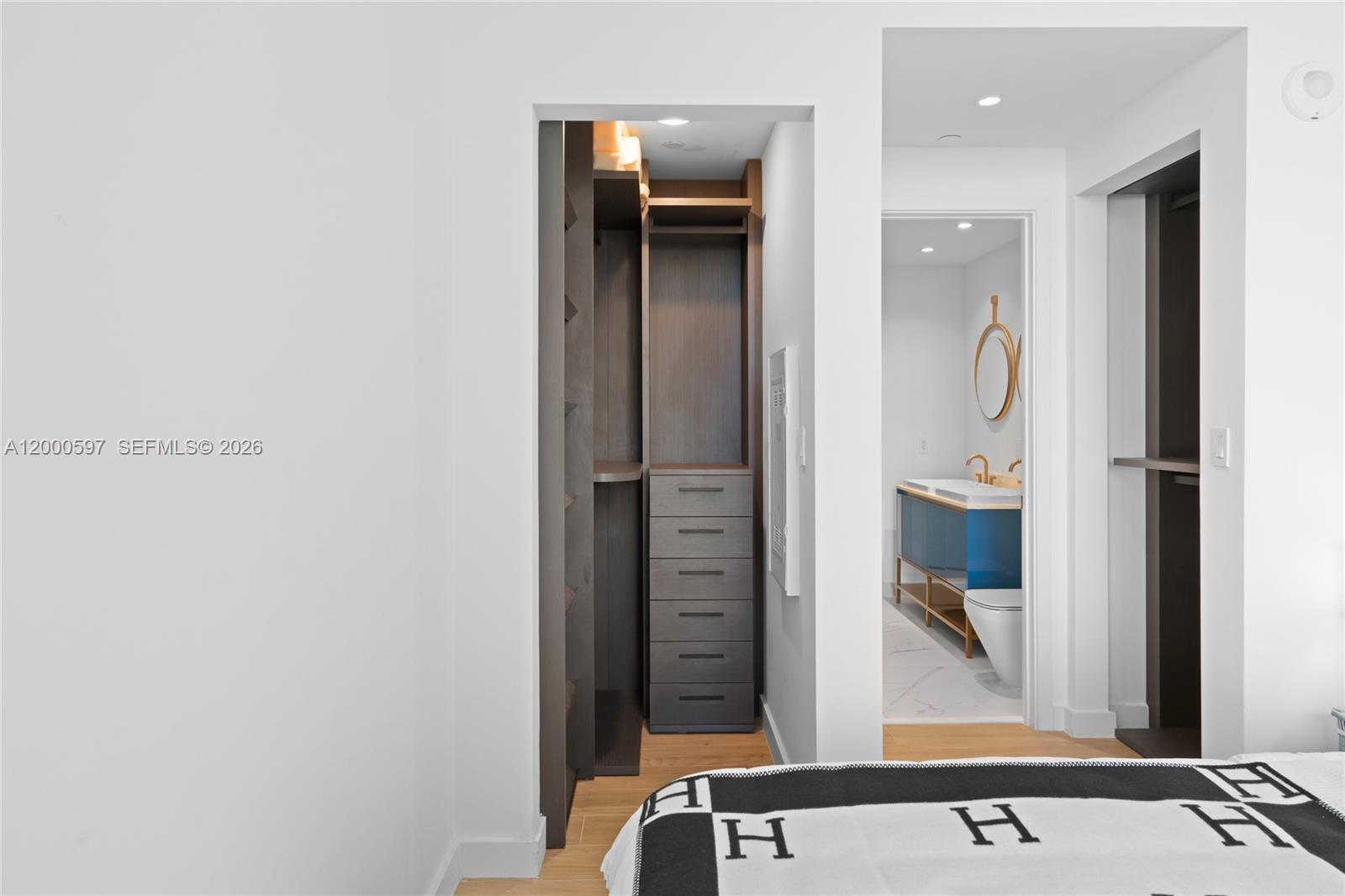 2678 Tigertail Ave #615, Miami FL 33133