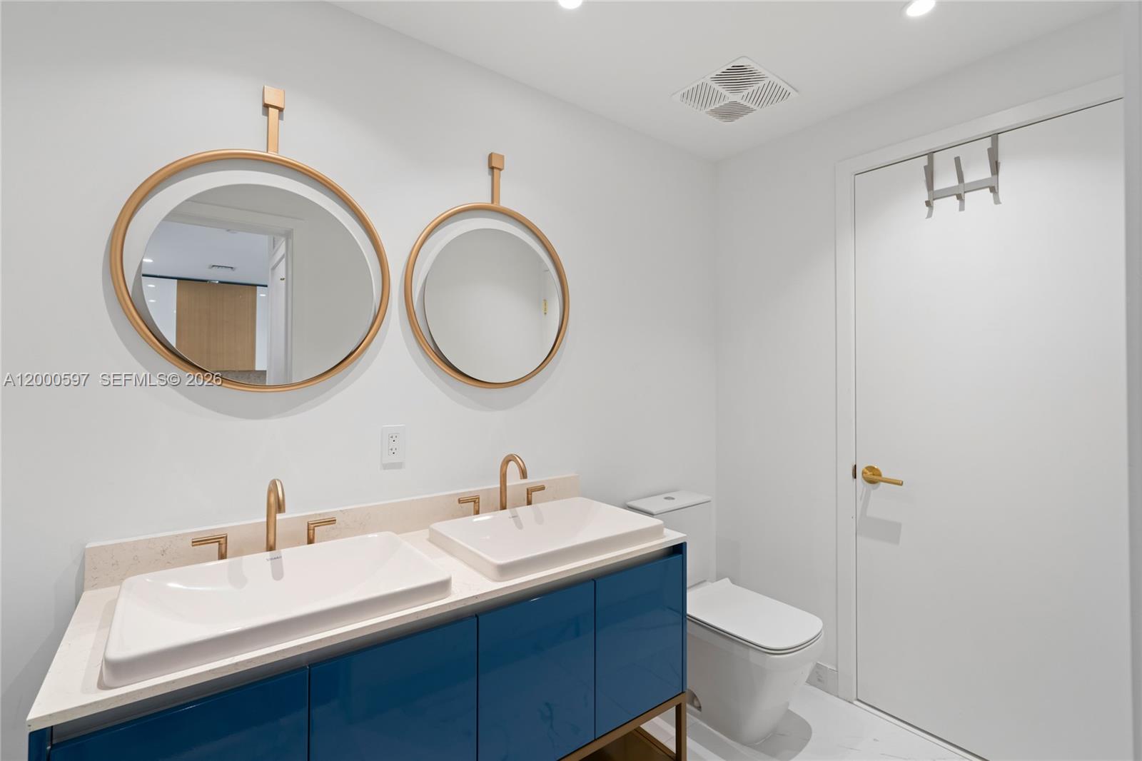 2678 Tigertail Ave #615, Miami FL 33133