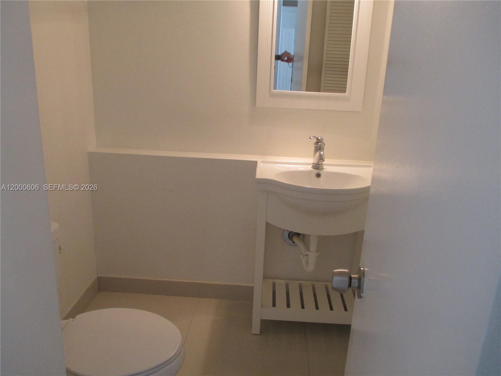 1865 Brickell Ave #A1207, Miami FL 33129