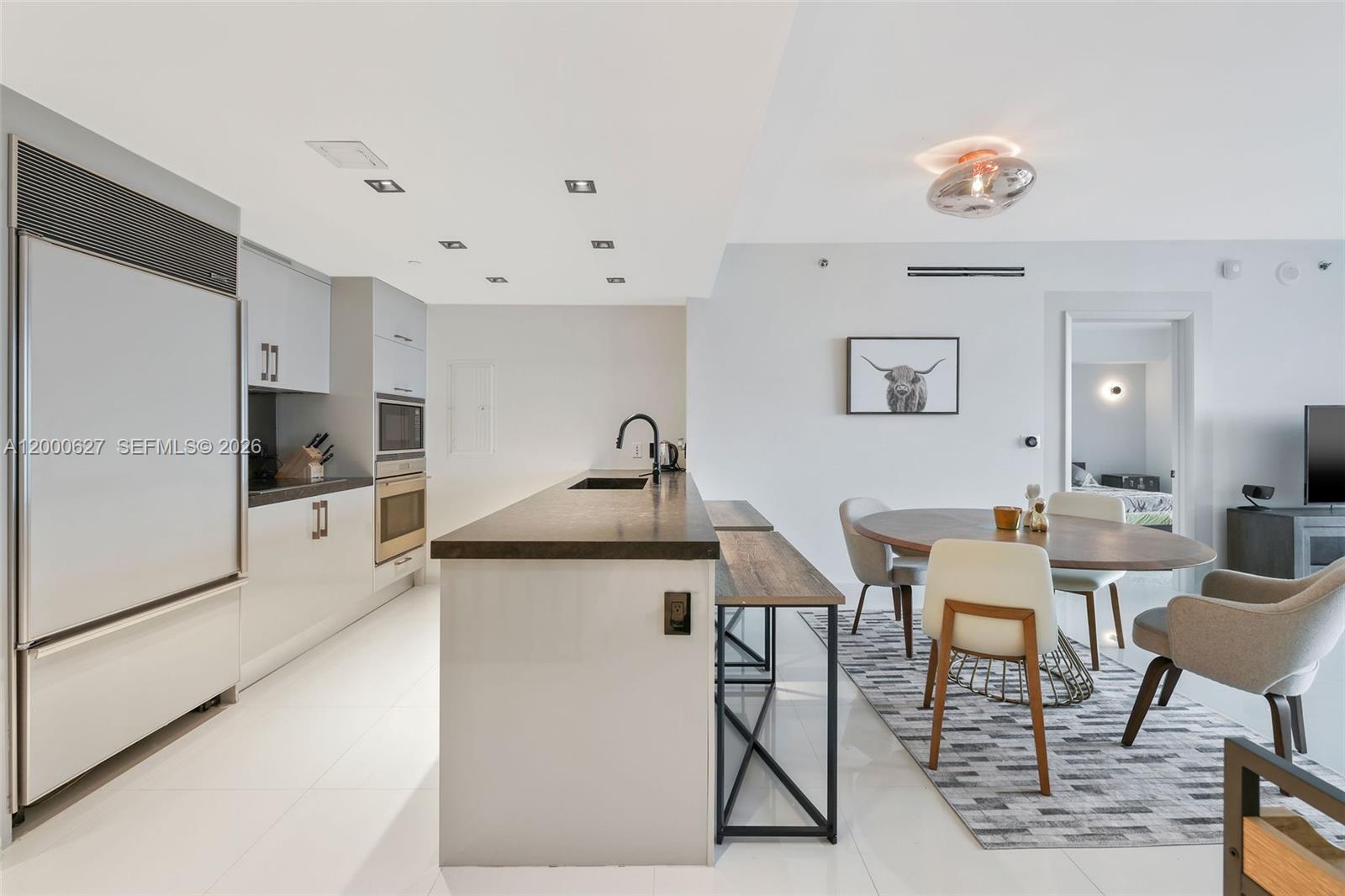 465 Brickell Ave #1805, Miami FL 33131