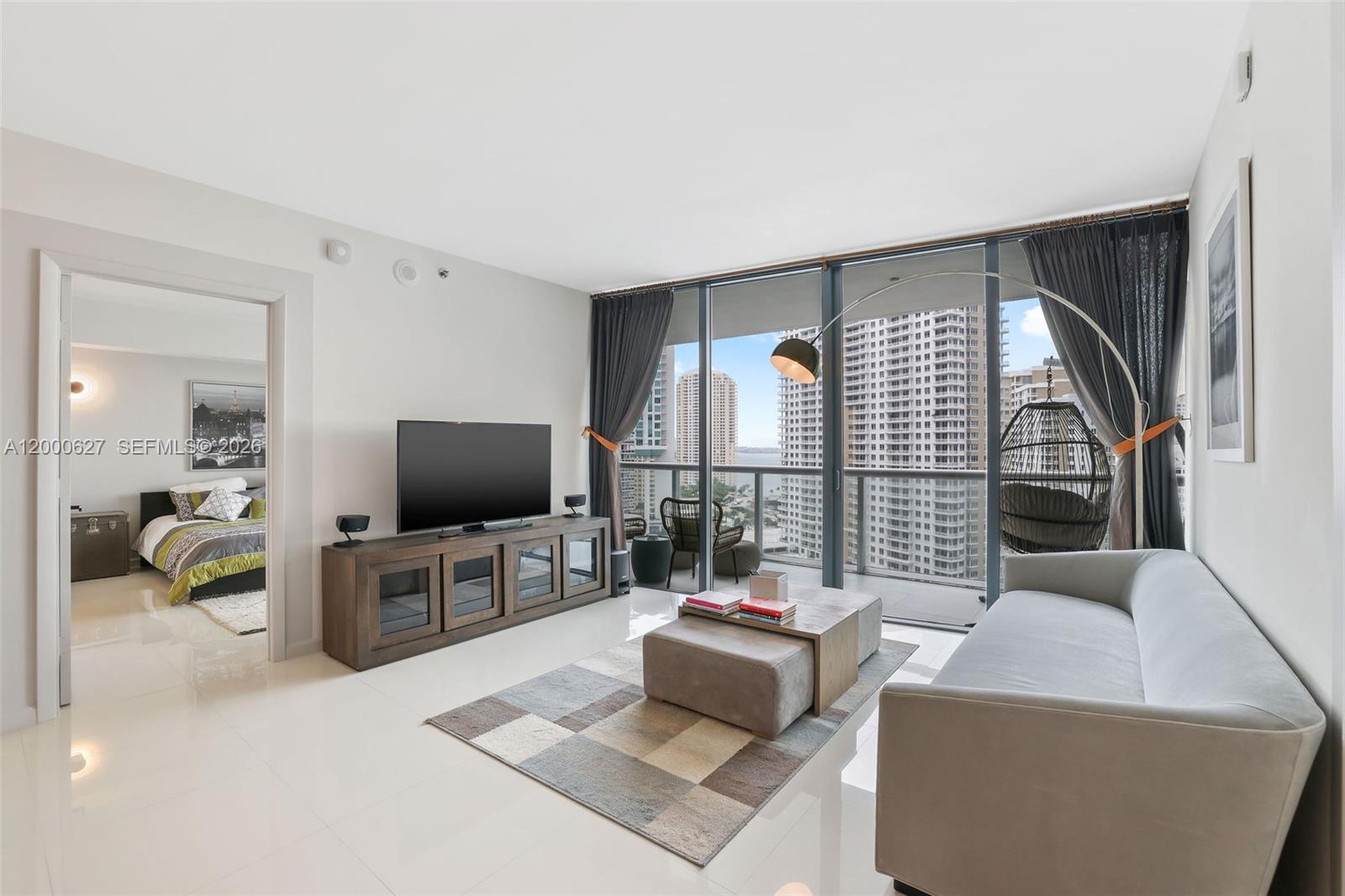 465 Brickell Ave #1805, Miami FL 33131