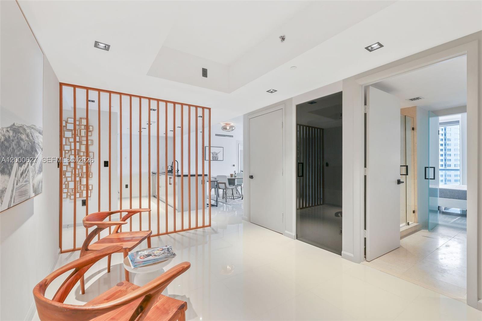 465 Brickell Ave #1805, Miami FL 33131