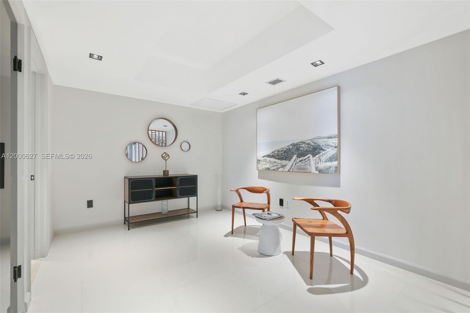 465 Brickell Ave #1805, Miami FL 33131