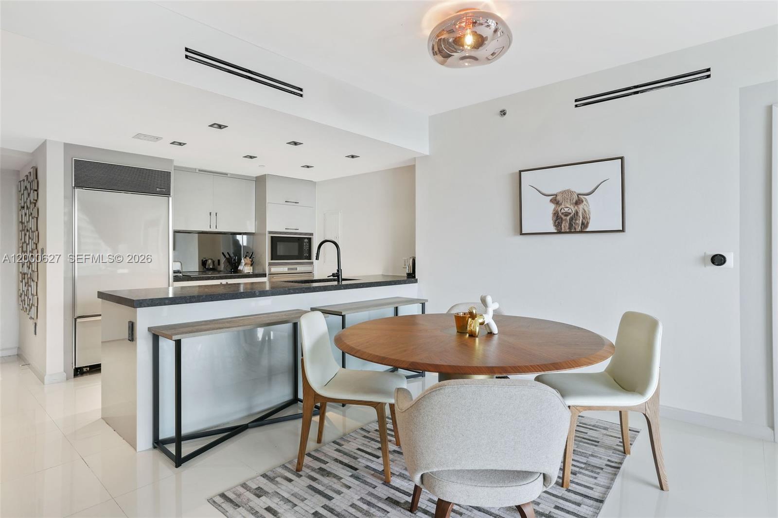 465 Brickell Ave #1805, Miami FL 33131