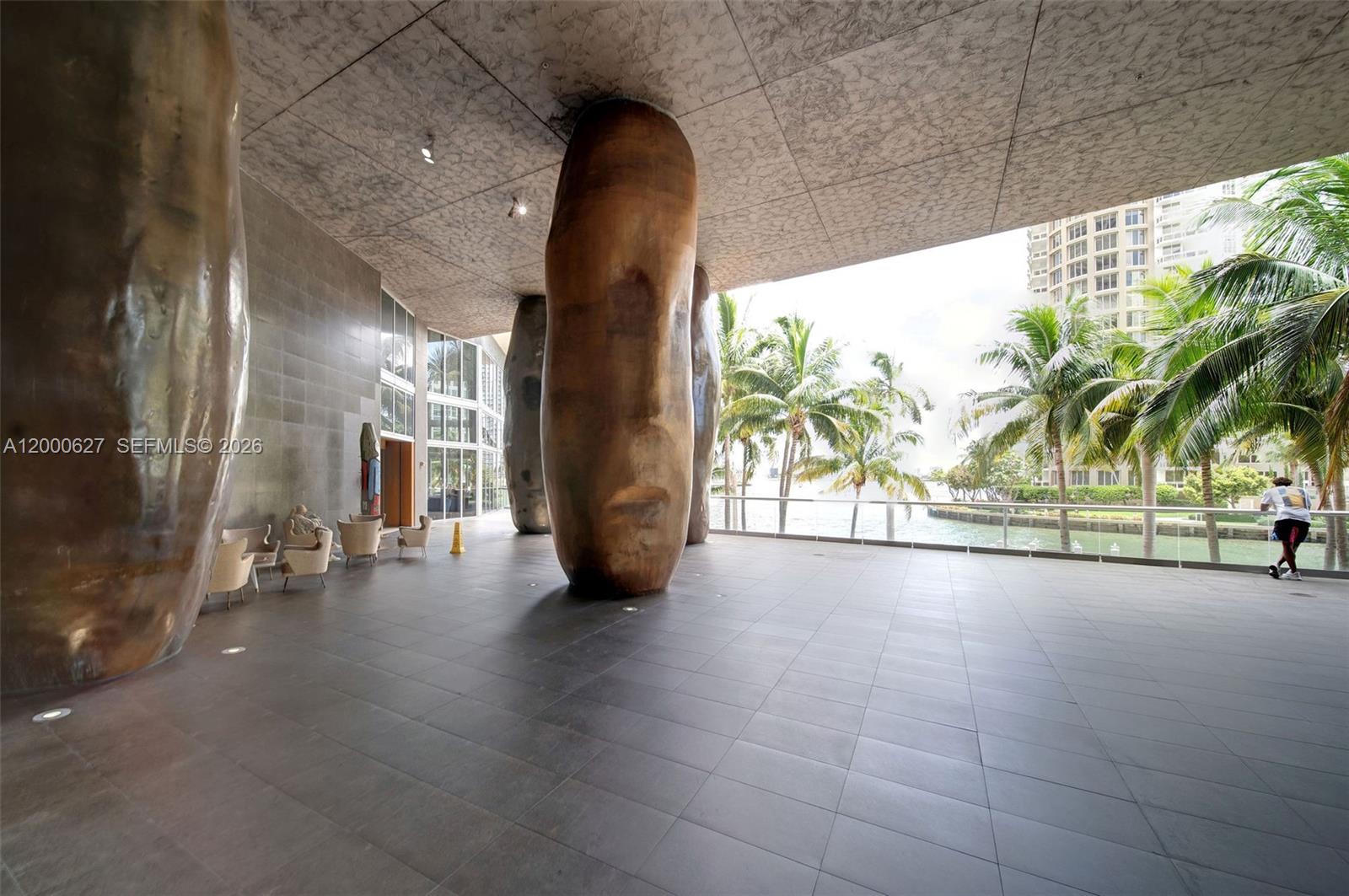 465 Brickell Ave #1805, Miami FL 33131