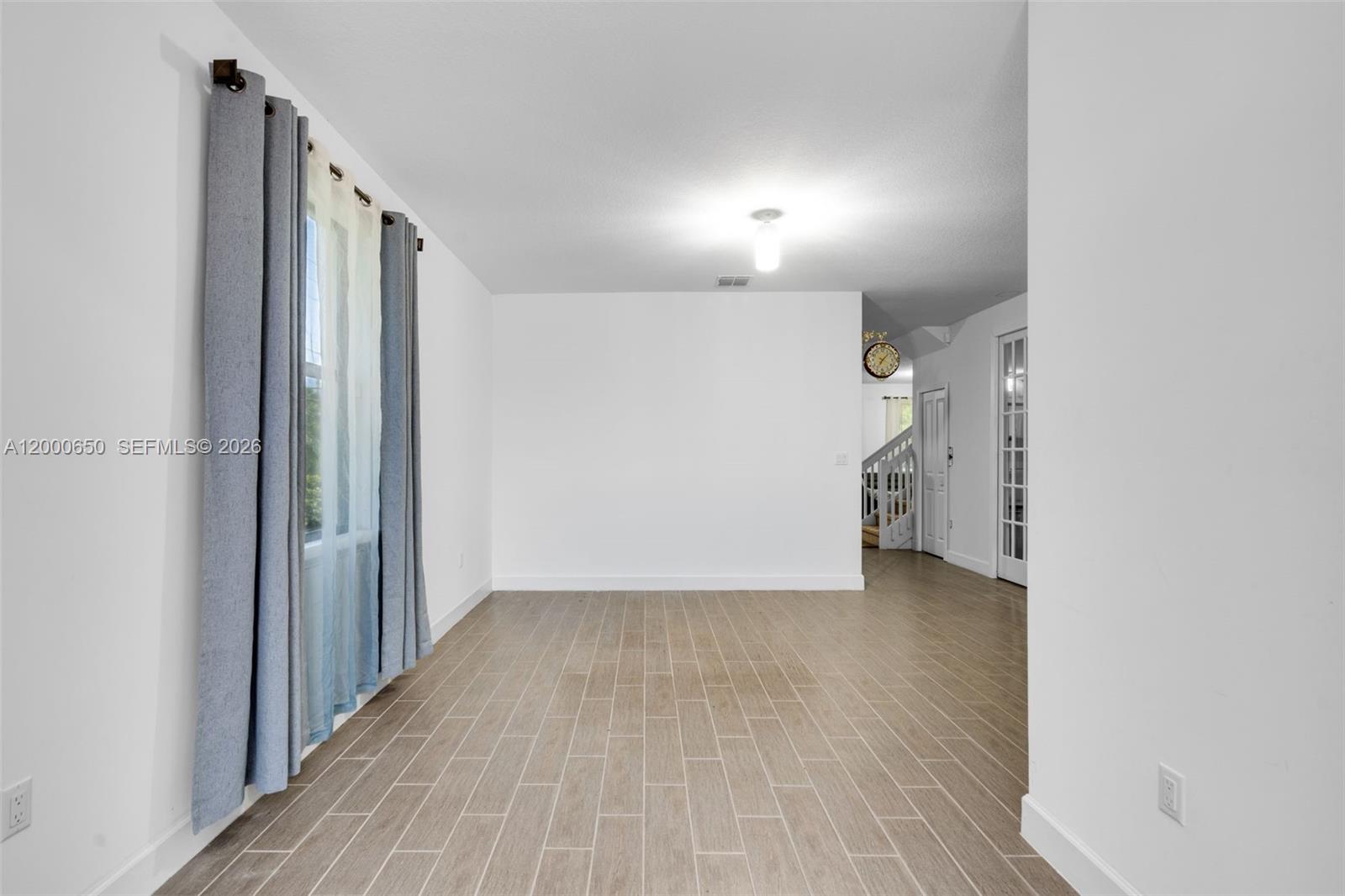 5113 NW 52nd St, Tamarac FL 33319