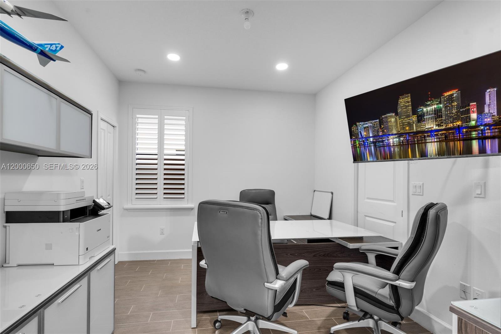 5113 NW 52nd St, Tamarac FL 33319