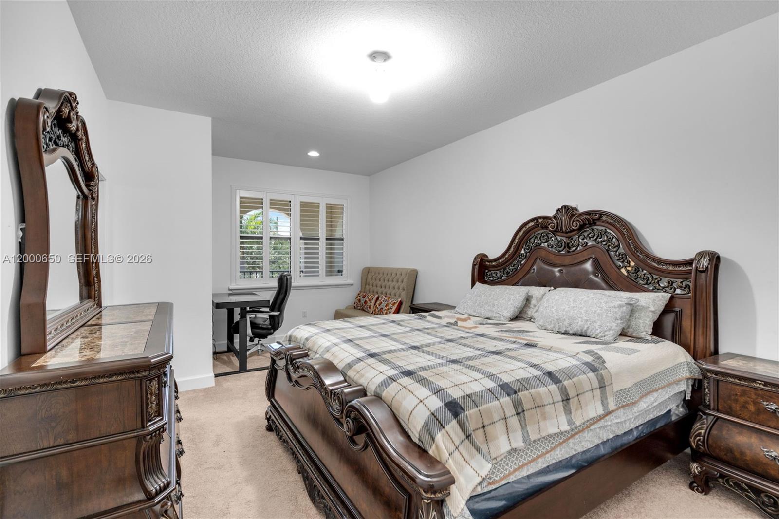 5113 NW 52nd St, Tamarac FL 33319