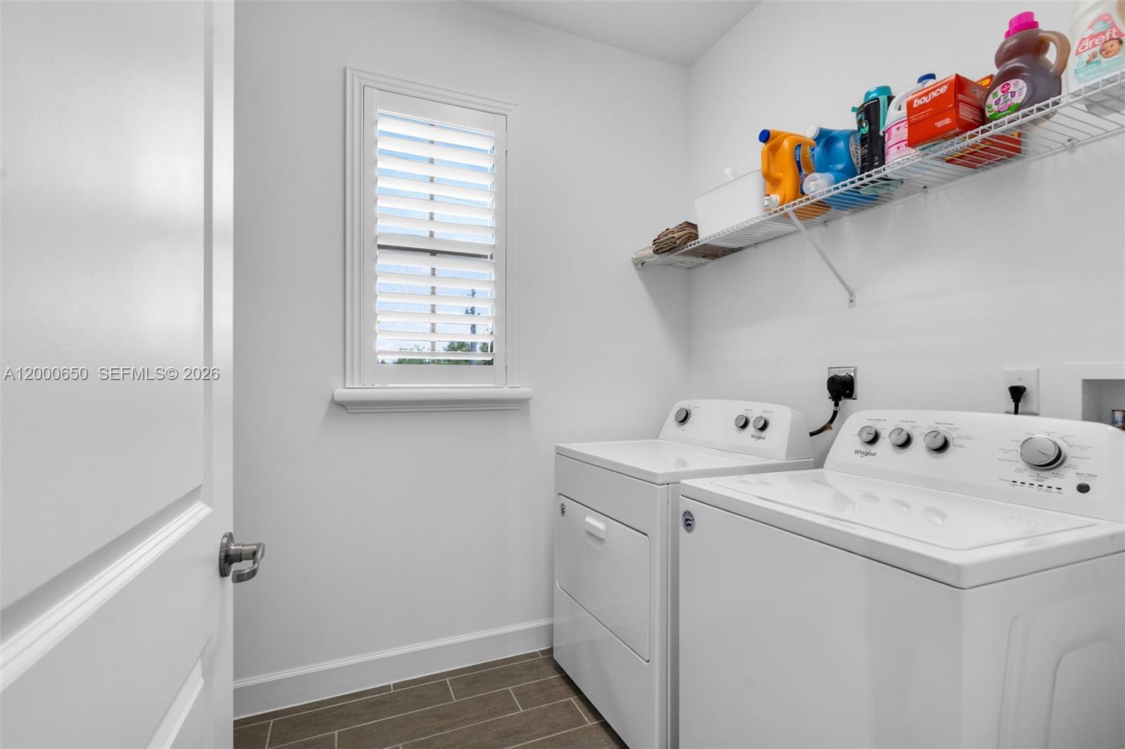 5113 NW 52nd St, Tamarac FL 33319