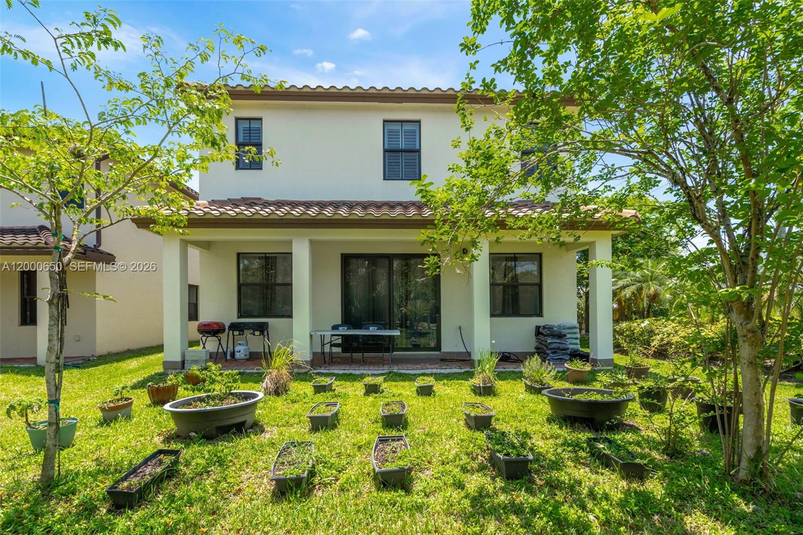 5113 NW 52nd St, Tamarac FL 33319