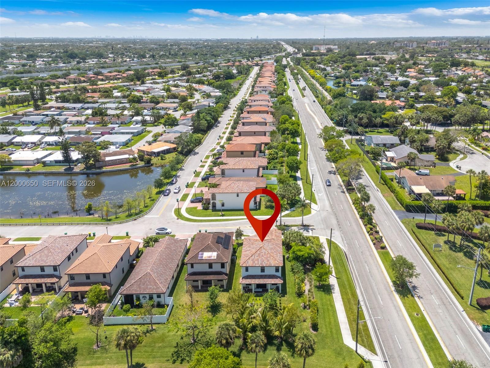 5113 NW 52nd St, Tamarac FL 33319