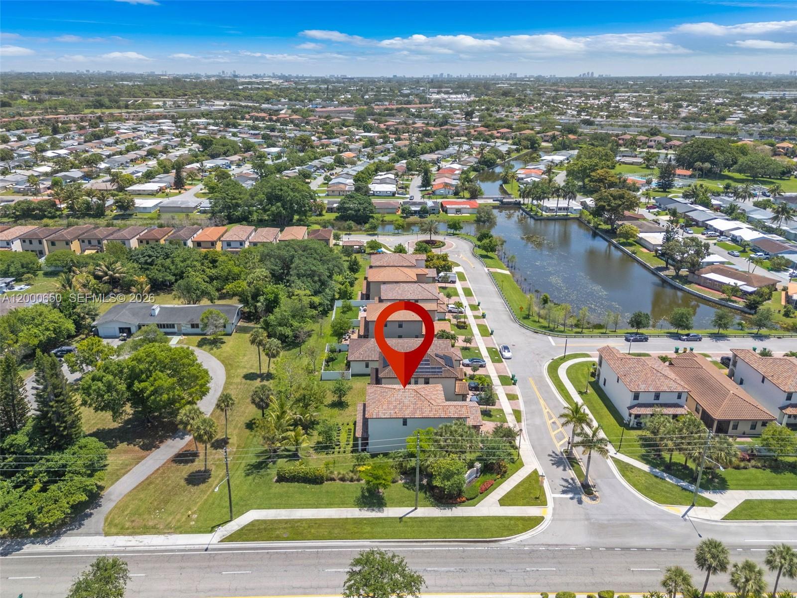 5113 NW 52nd St, Tamarac FL 33319
