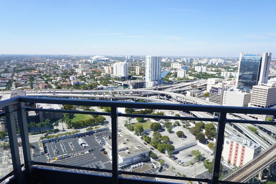 90 SW 3rd St #3505, Miami FL 33130