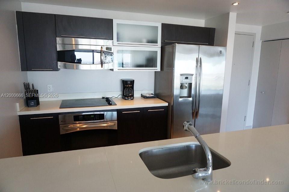 90 SW 3rd St #3505, Miami FL 33130