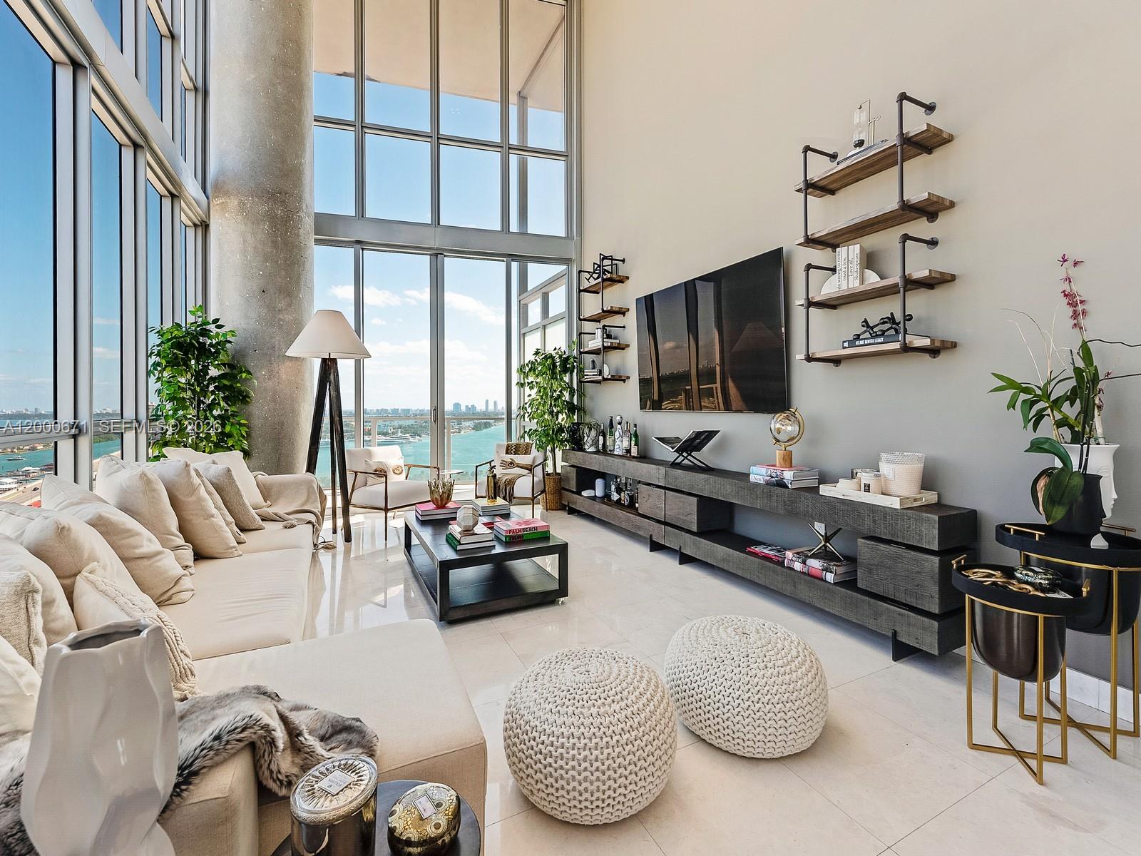 1100 Biscayne Blvd #2105, Miami FL 33132