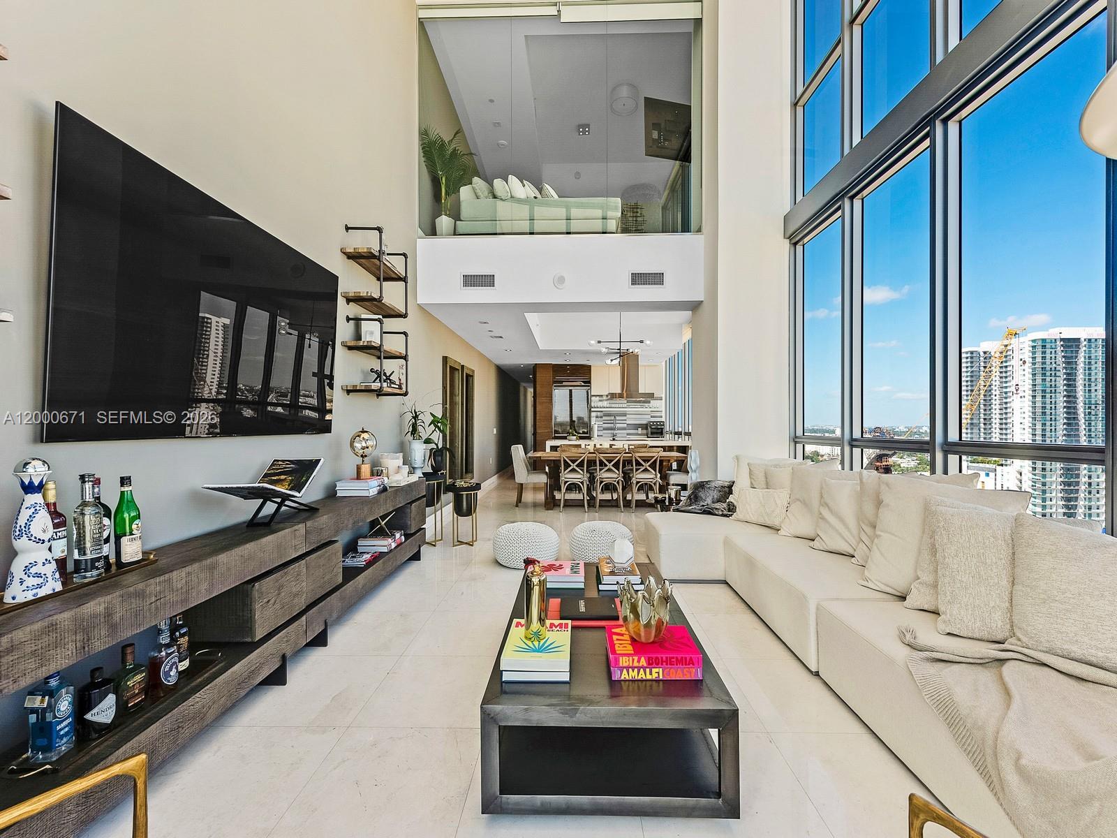 1100 Biscayne Blvd #2105, Miami FL 33132